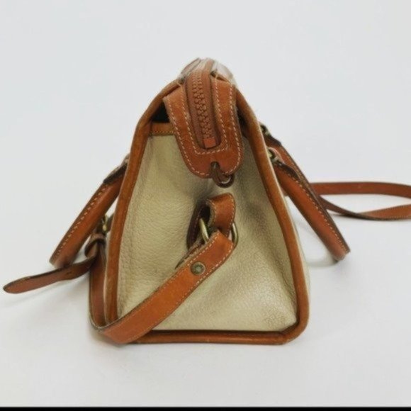 Vintage Dooney & Bourke Tan Pebble Leather Purse - Picture 5 of 10